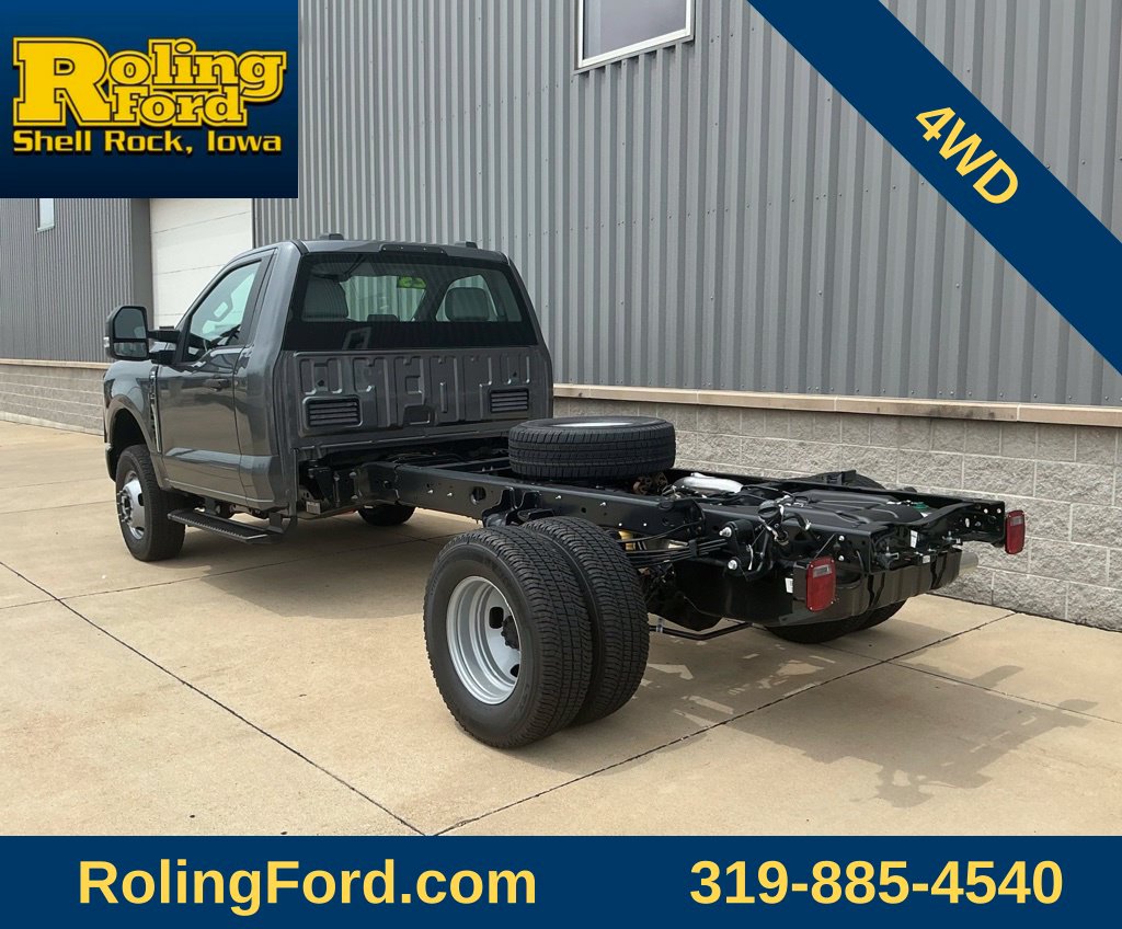 New 2026 Ford F-350SD XL Chassis