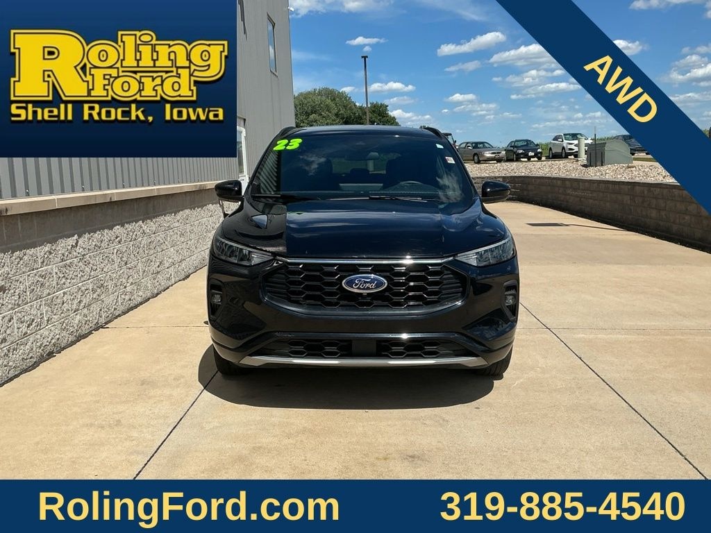 Used 2023 Ford Escape Hybrid ST-Line Select SUV