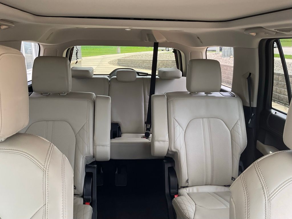 2021 Ford Expedition Platinum - Photo 13
