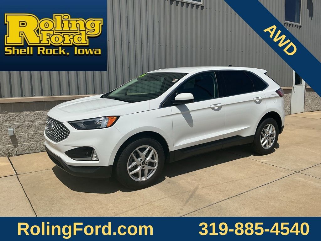 2024 Ford Edge SEL AWD's photo