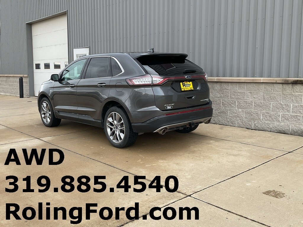 2015 Ford Edge Titanium photo 2