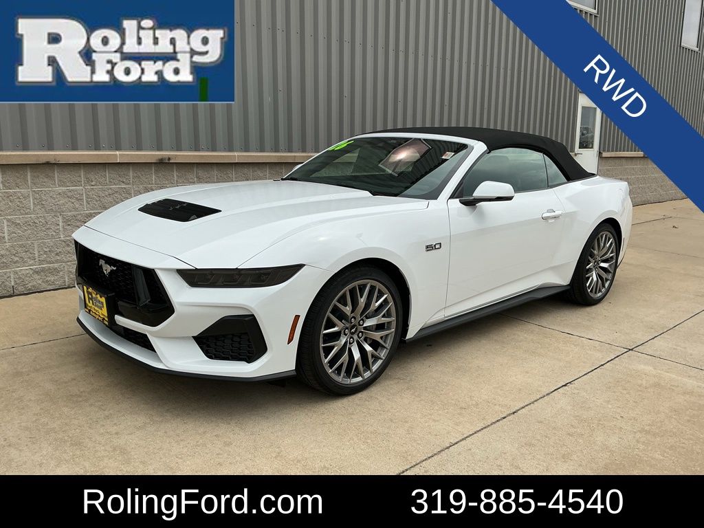 2026 Ford Mustang GT Premium Convertible's photo