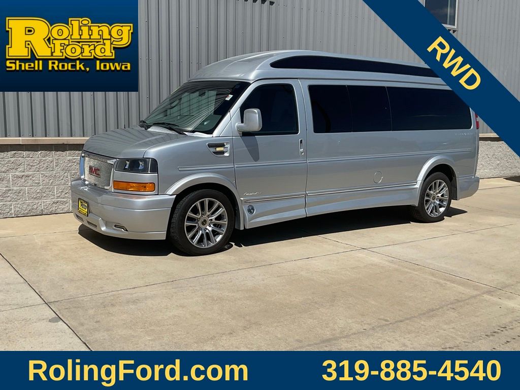 2019 GMC Savana 2500 Ext WB's photo