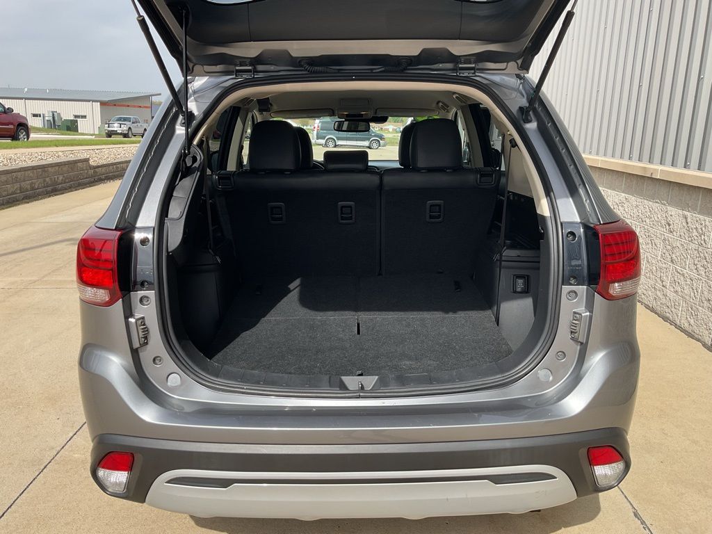 2020 Mitsubishi Outlander SEL - Photo 18