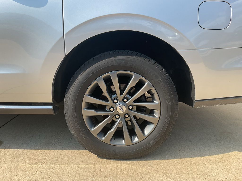 2021 Ford Expedition Limited - Photo 6