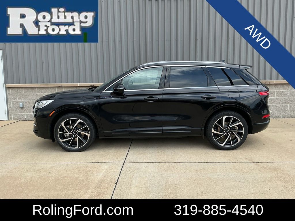 Used 2023 Lincoln Corsair Grand Touring with VIN 5LMTJ5DZ9PUL00888 for sale in Shell Rock, IA