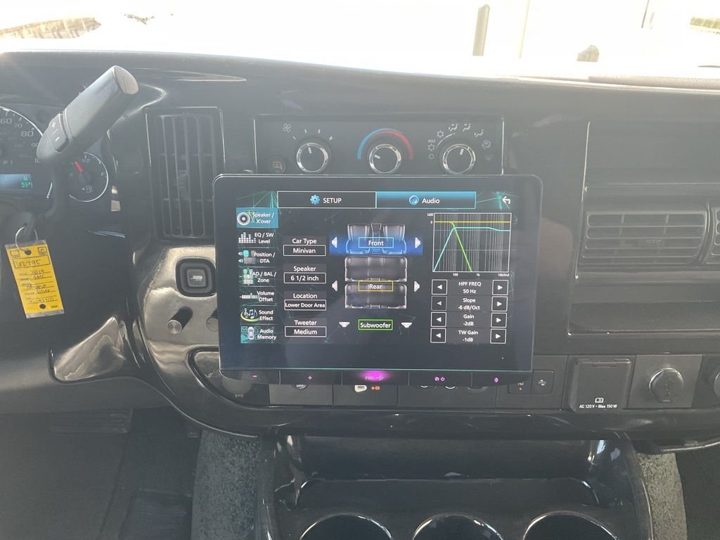2019 GMC Savana Cargo Work Van - Photo 16