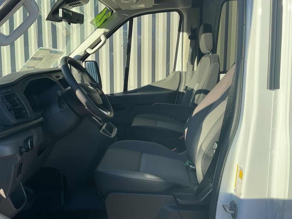 2026 Ford Transit Van Base - Photo 6