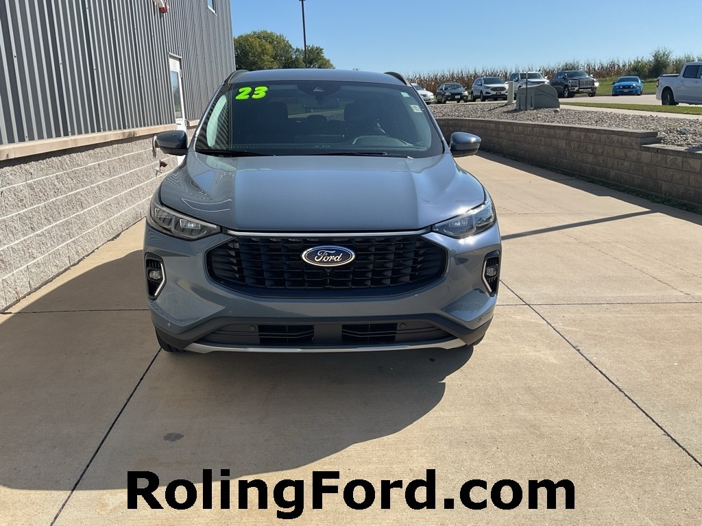 Used 2023 Ford Escape Hybrid Platinum SUV