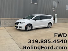 2024 Chrysler Pacifica Touring L Minivan/Van