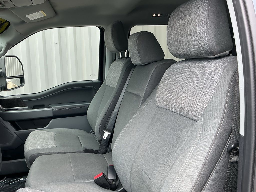 2022 Ford F-150 XLT - Photo 12