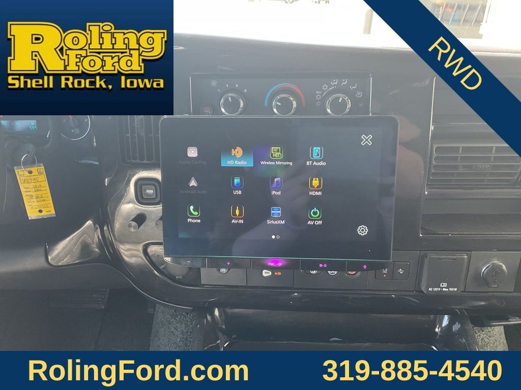 2019 GMC Savana Cargo Work Van - Photo 17