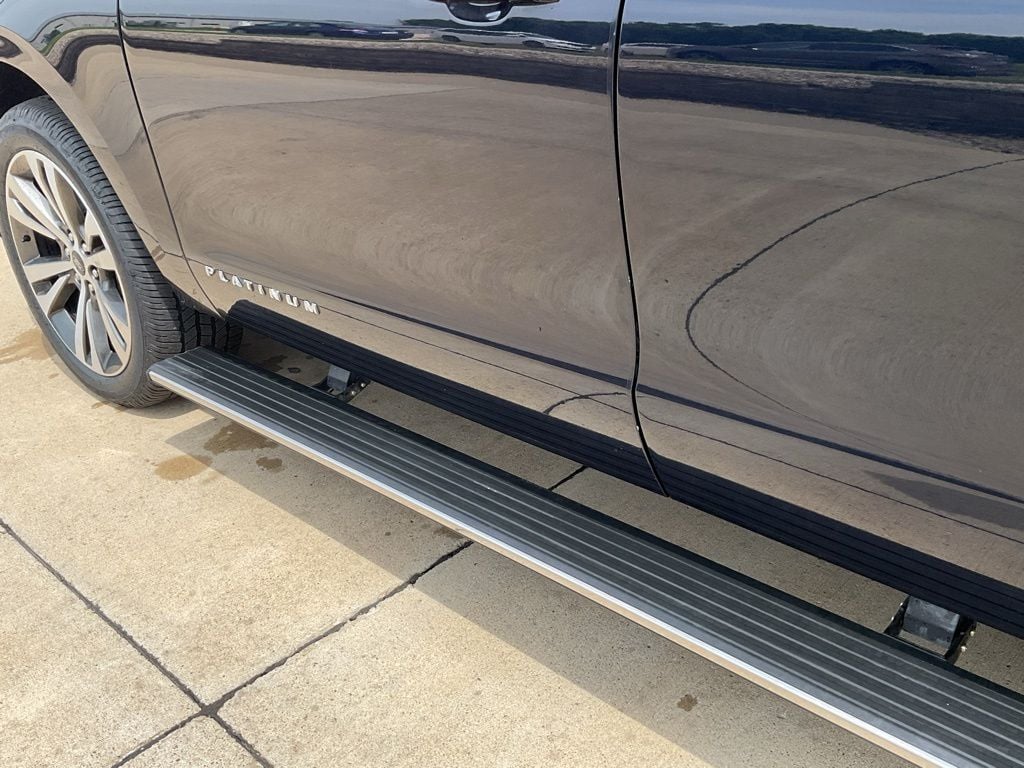 2021 Ford Expedition Platinum - Photo 6