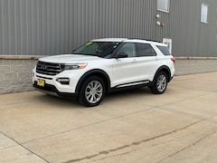 2023 Ford Explorer XLT SUV