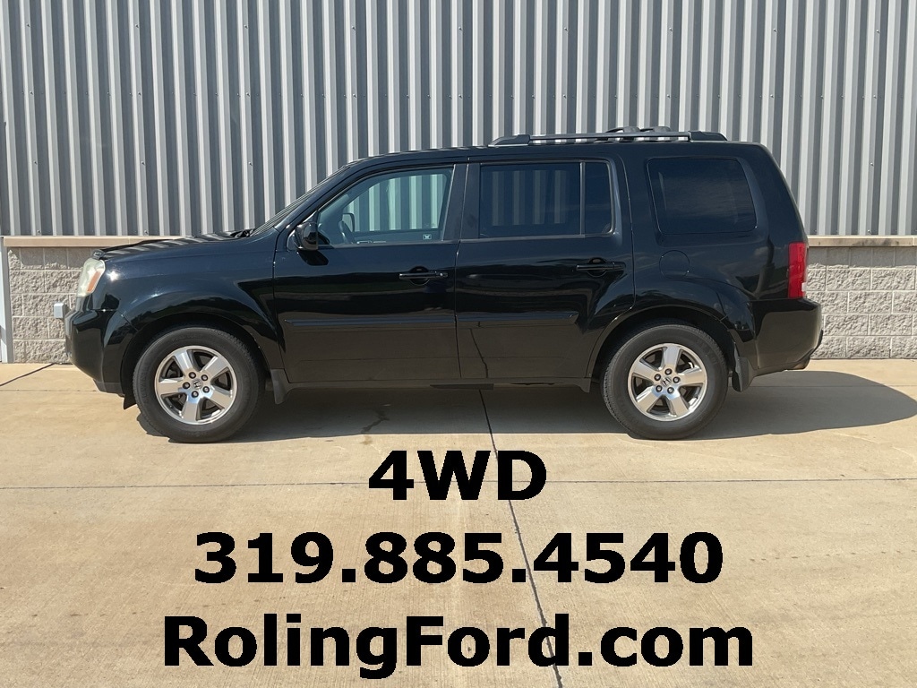 Used 2011 Honda Pilot EX-L with VIN 5FNYF4H66BB010974 for sale in Shell Rock, IA