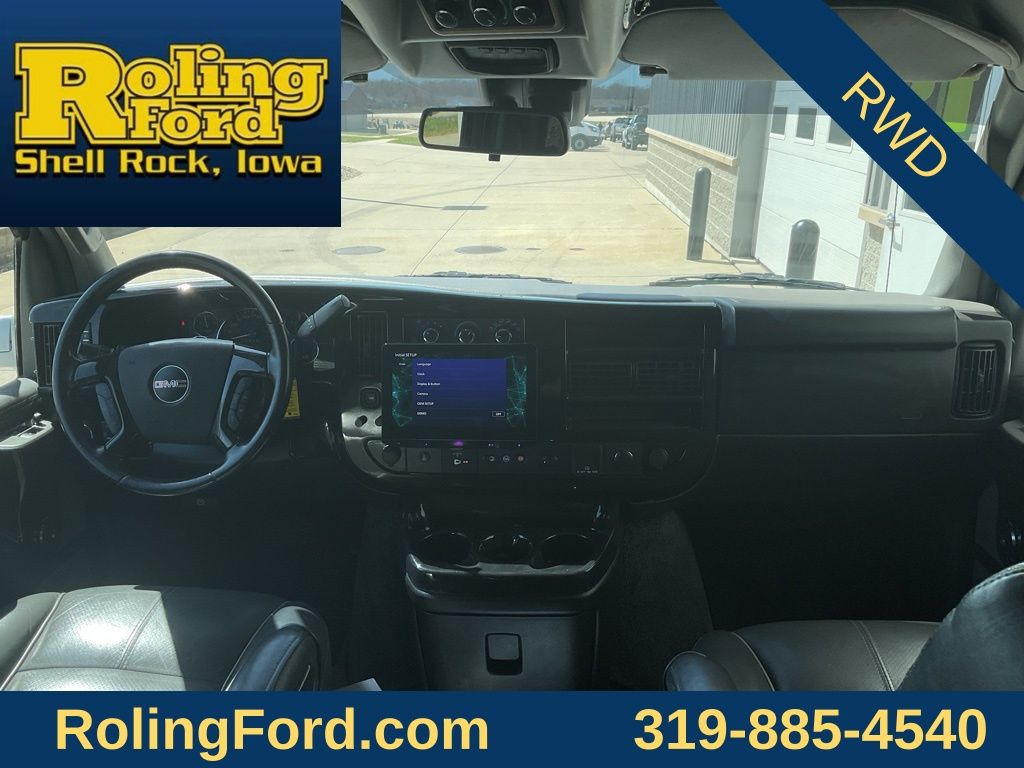 2019 GMC Savana Cargo Work Van - Photo 10
