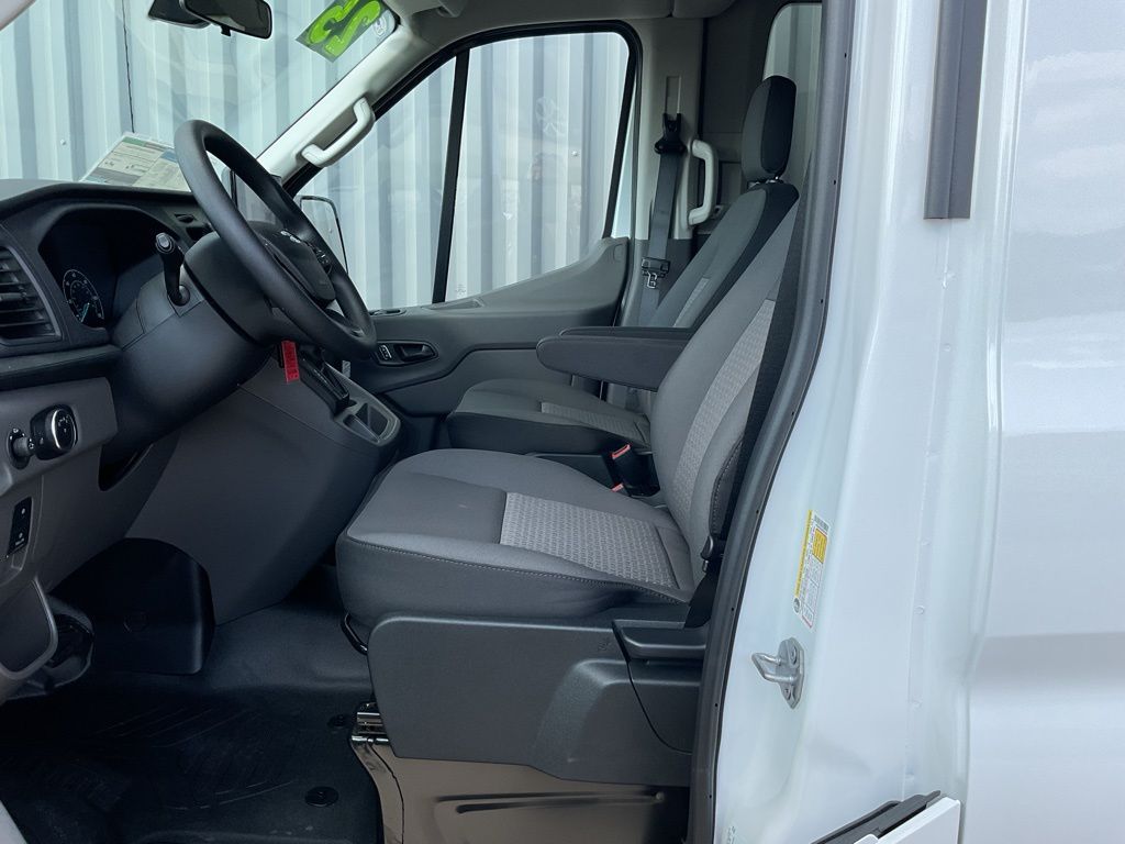 2025 Ford Transit Passenger Van XL - Photo 9