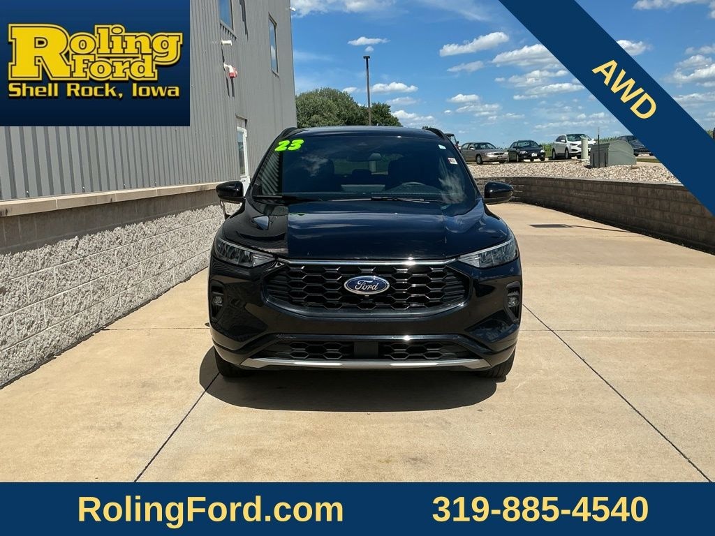 Used 2023 Ford Escape Hybrid ST-Line Select SUV