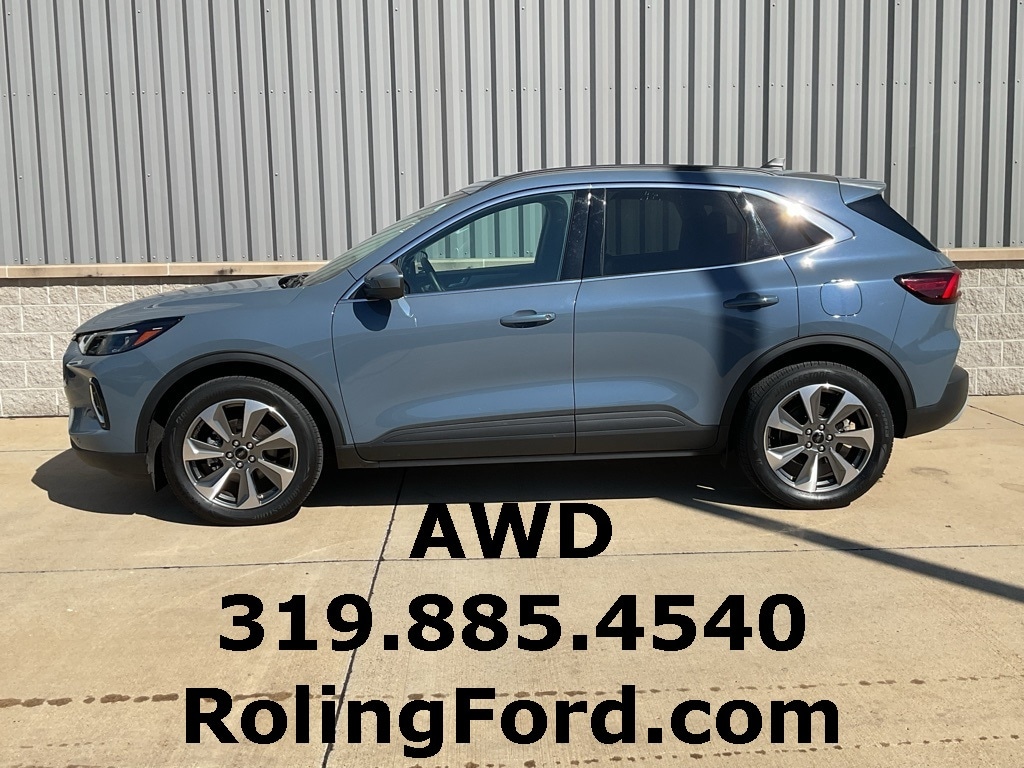 Used 2023 Ford Escape Hybrid Platinum SUV