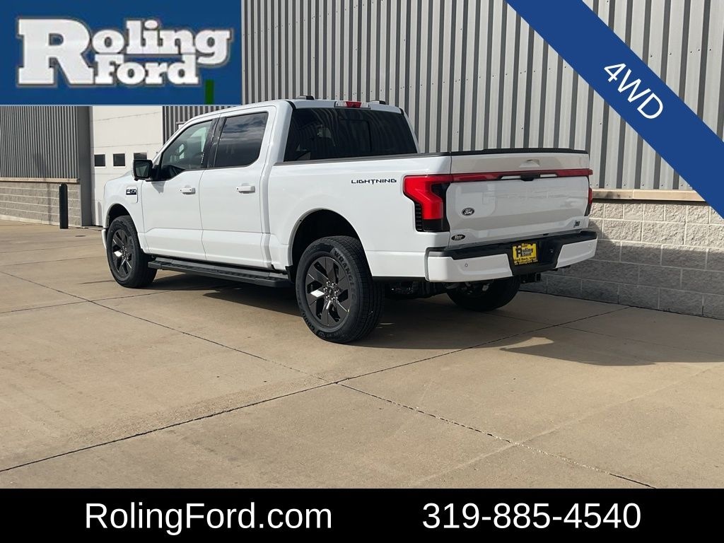 New 2025 Ford F-150 Lightning Lariat TRUCK