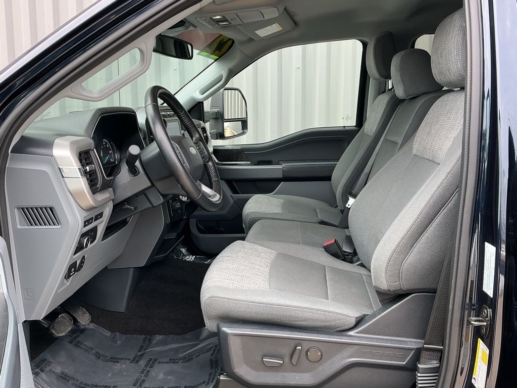 2022 Ford F-150 XLT - Photo 11
