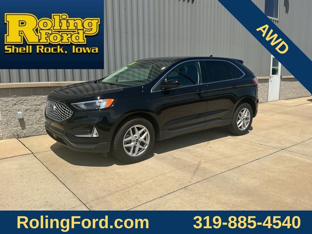 2024 Ford Edge SEL AWD's photo
