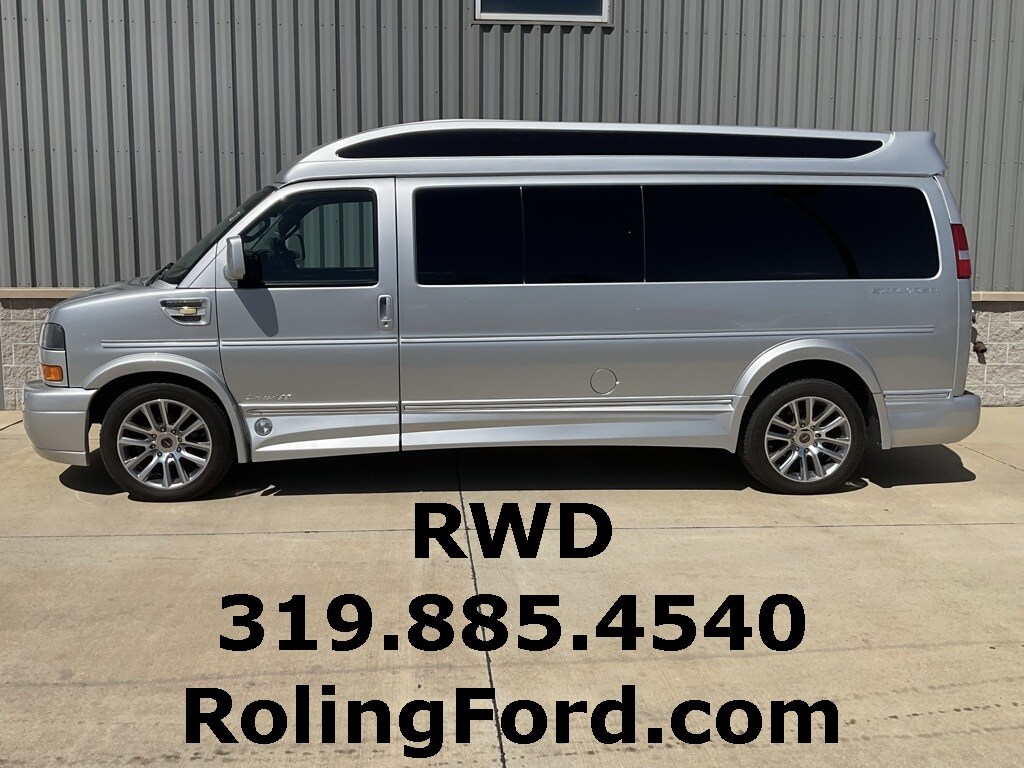 2019 Gmc Savana 2500 Cargo photo 2