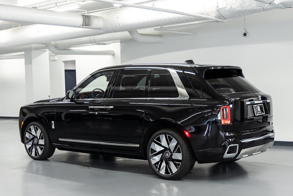 New 2027 Rolls-Royce Cullinan SUV