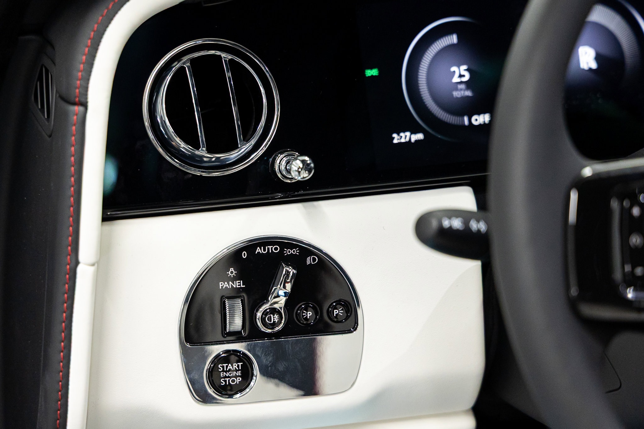 2026 Rolls-Royce Cullinan Base - Photo 36