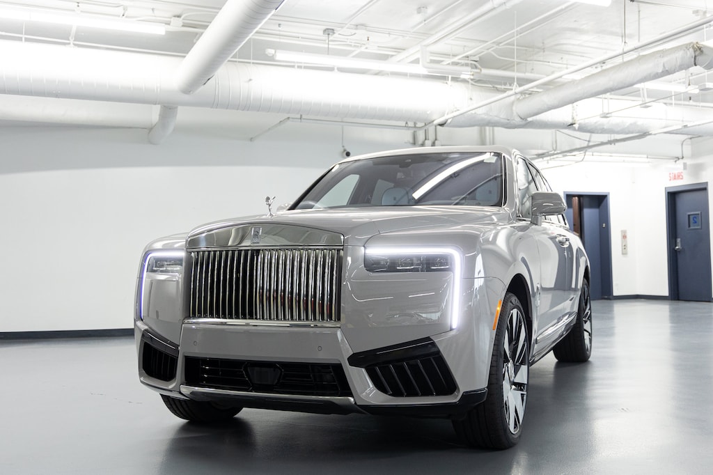 New 2027 Rolls-Royce Cullinan SUV