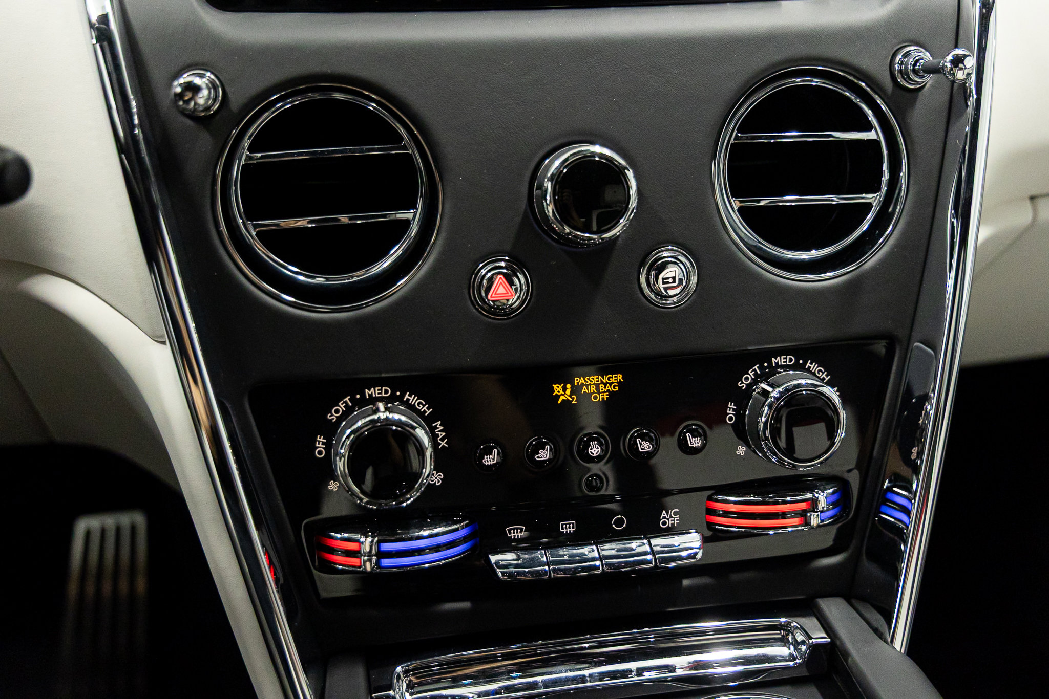 2026 Rolls-Royce Cullinan Base - Photo 42