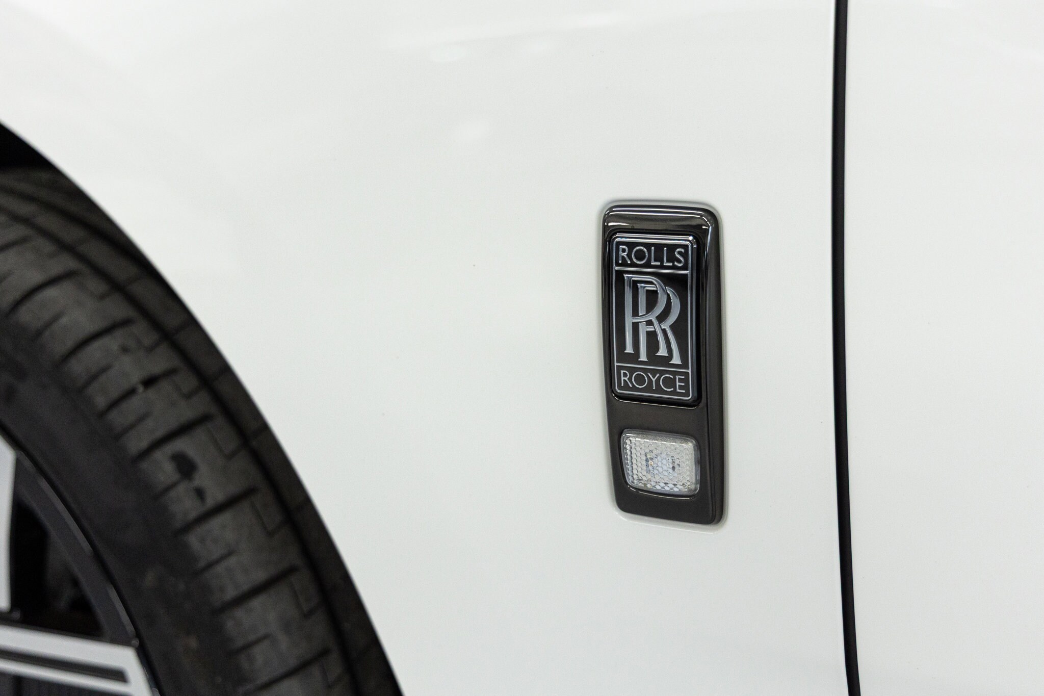 2026 Rolls-Royce Cullinan Black Badge - Photo 16