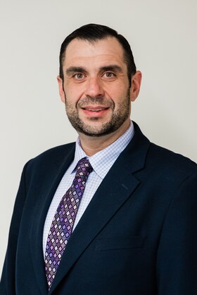 Staff member Viktor Vileshin from ID_e7fa11