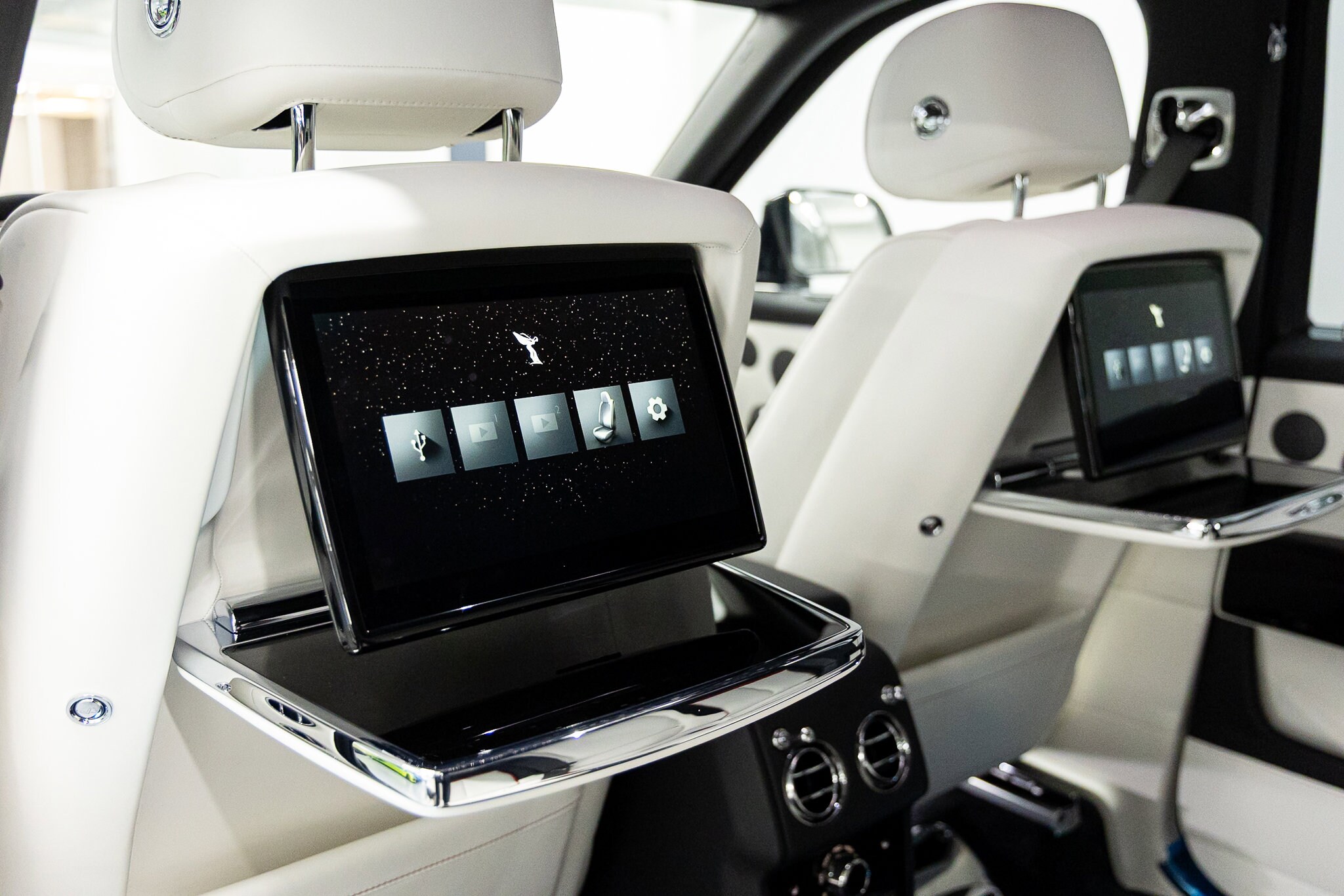 2026 Rolls-Royce Cullinan Base - Photo 53