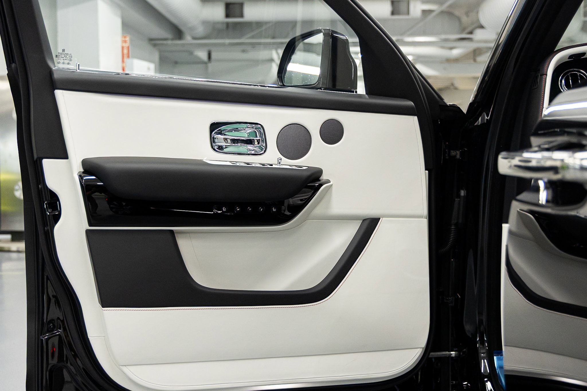 2026 Rolls-Royce Cullinan Base - Photo 31