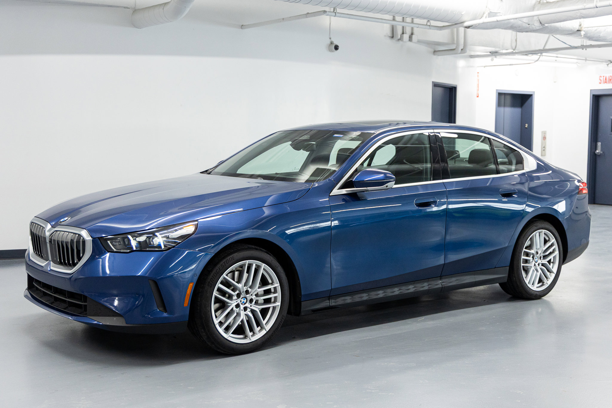 2024 BMW 5 Series 530i