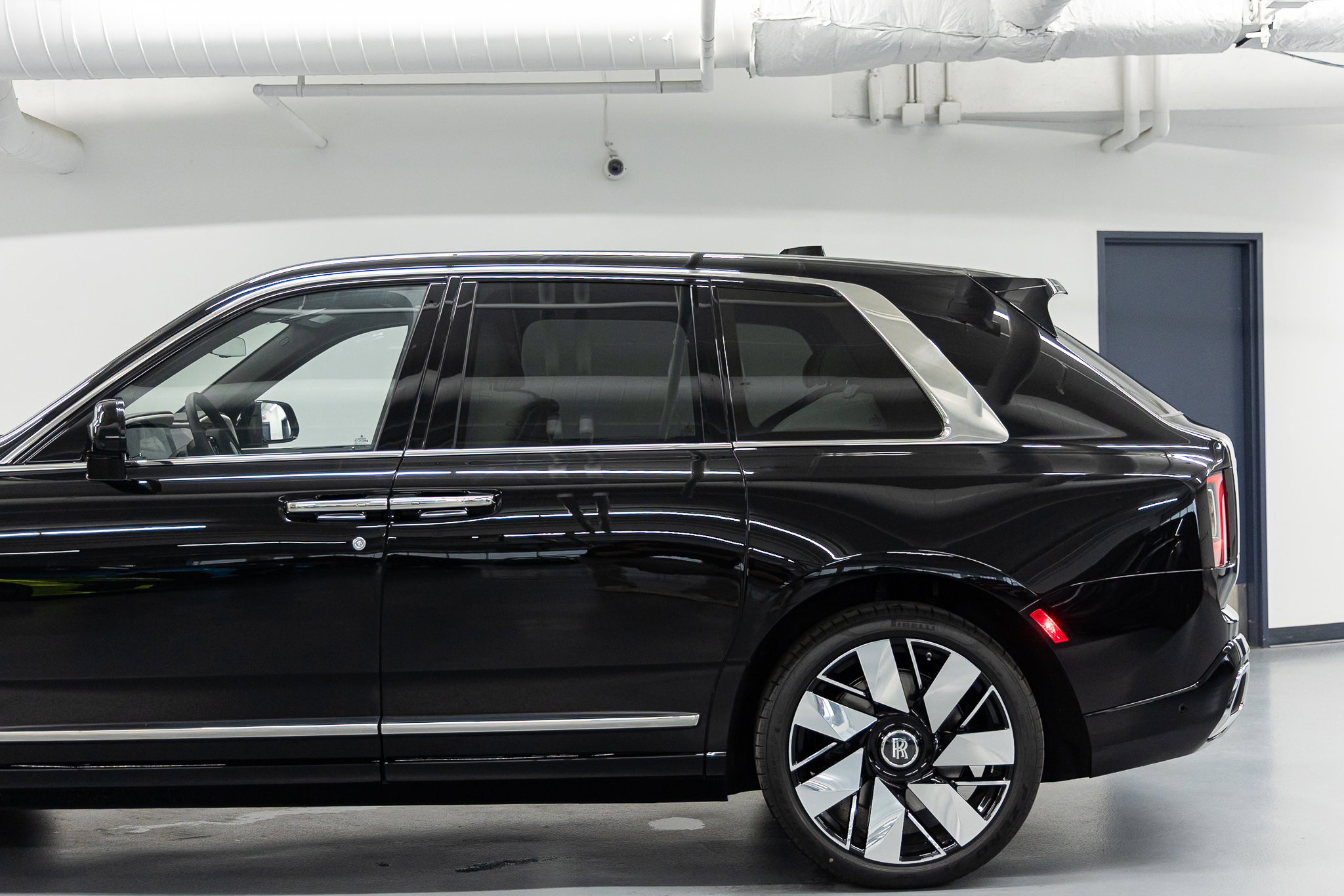 2026 Rolls-Royce Cullinan Base - Photo 19