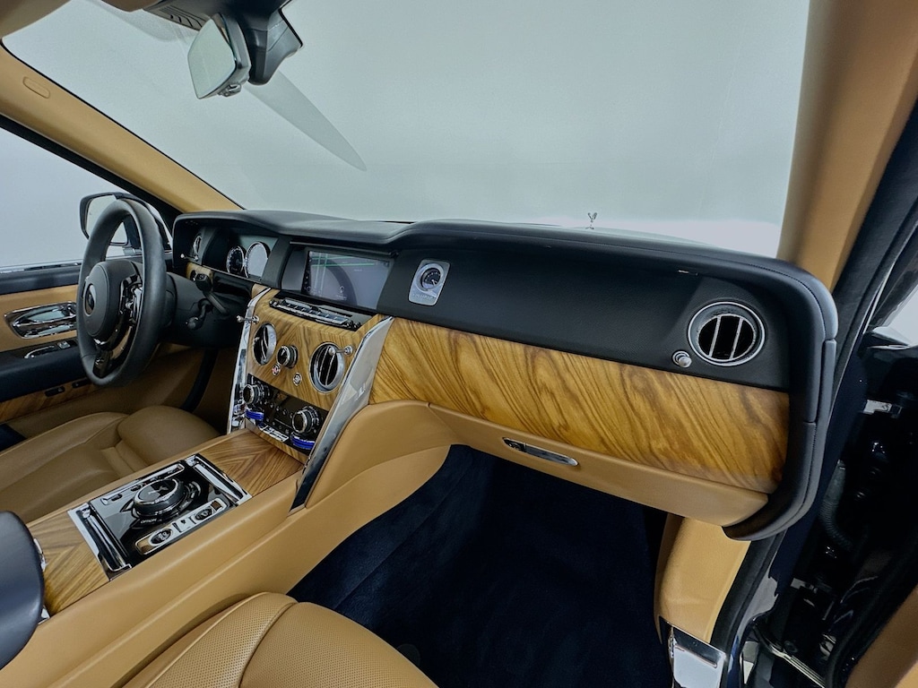 Certified 2019 Rolls-Royce Cullinan Base SUV