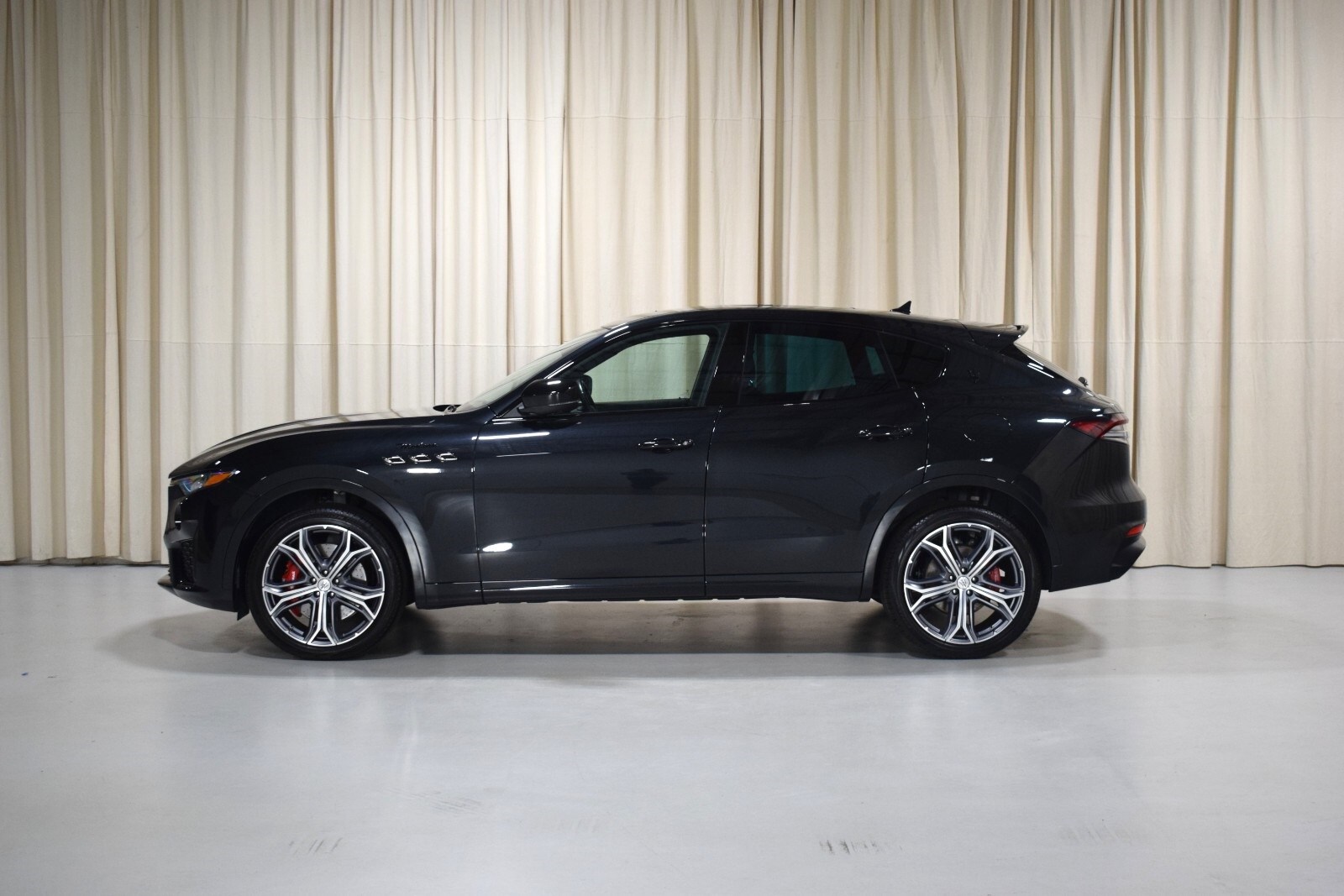 2022 Maserati Levante Modena photo 4