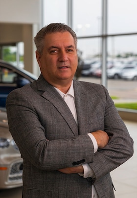 Staff member Mark Davis from 7165626aa5d0