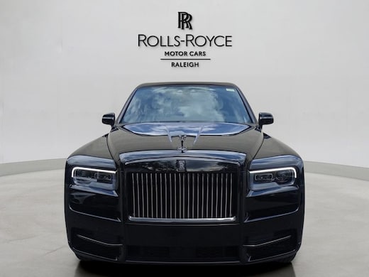 View Photos of the 2023 Rolls-Royce Phantom