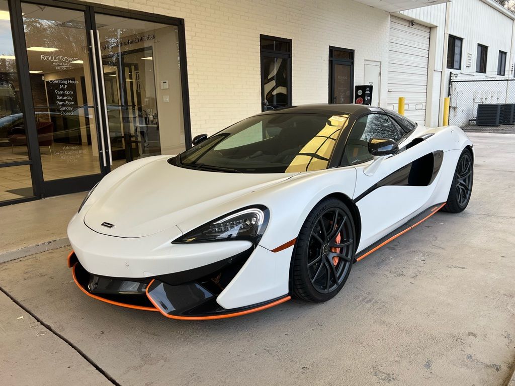 2018 McLaren 570S Base