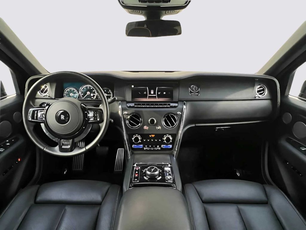 2021 Rolls Royce Cullinan photo 4