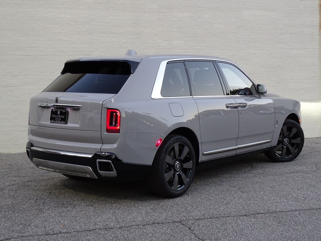 New 2026 Rolls-Royce Cullinan