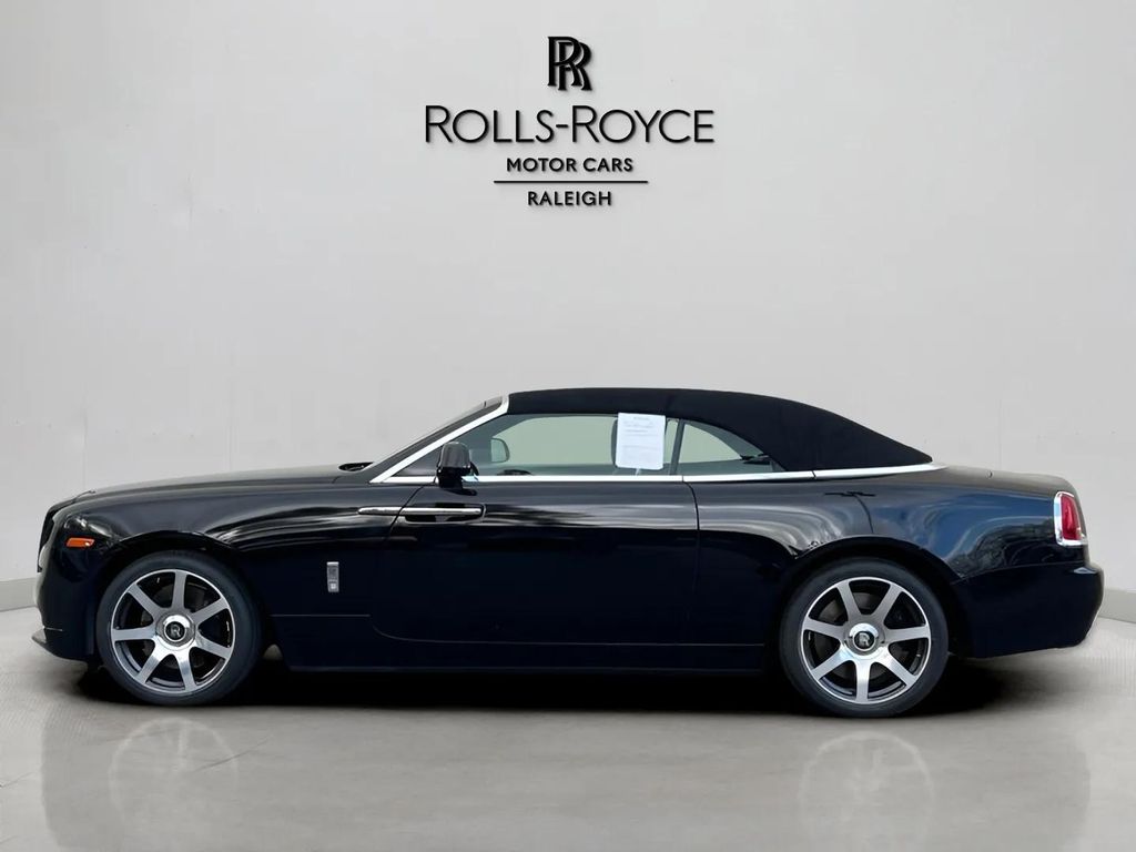 2017 Rolls Royce Dawn photo 3