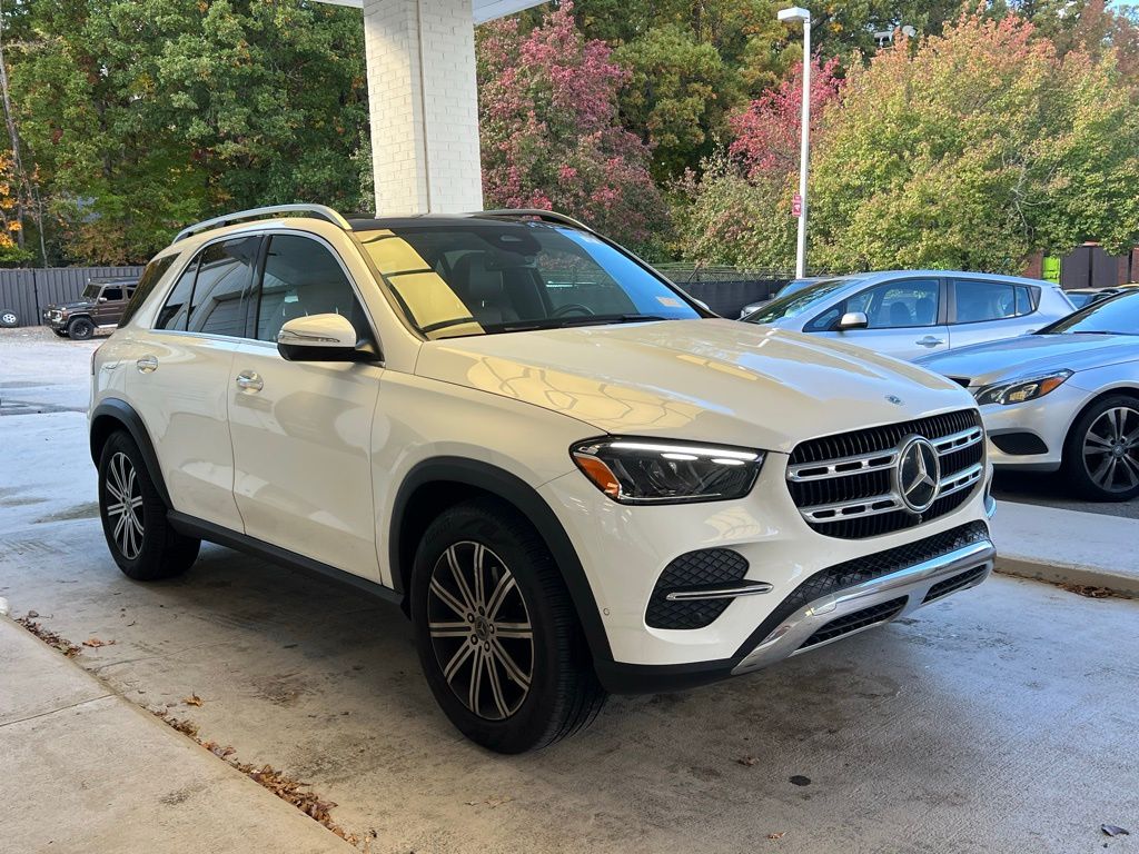 2024 Mercedes Benz GLE 350 4MATIC photo 3