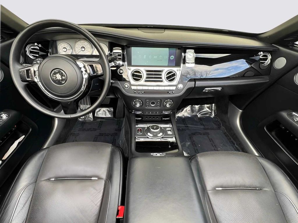2017 Rolls Royce Dawn photo 4