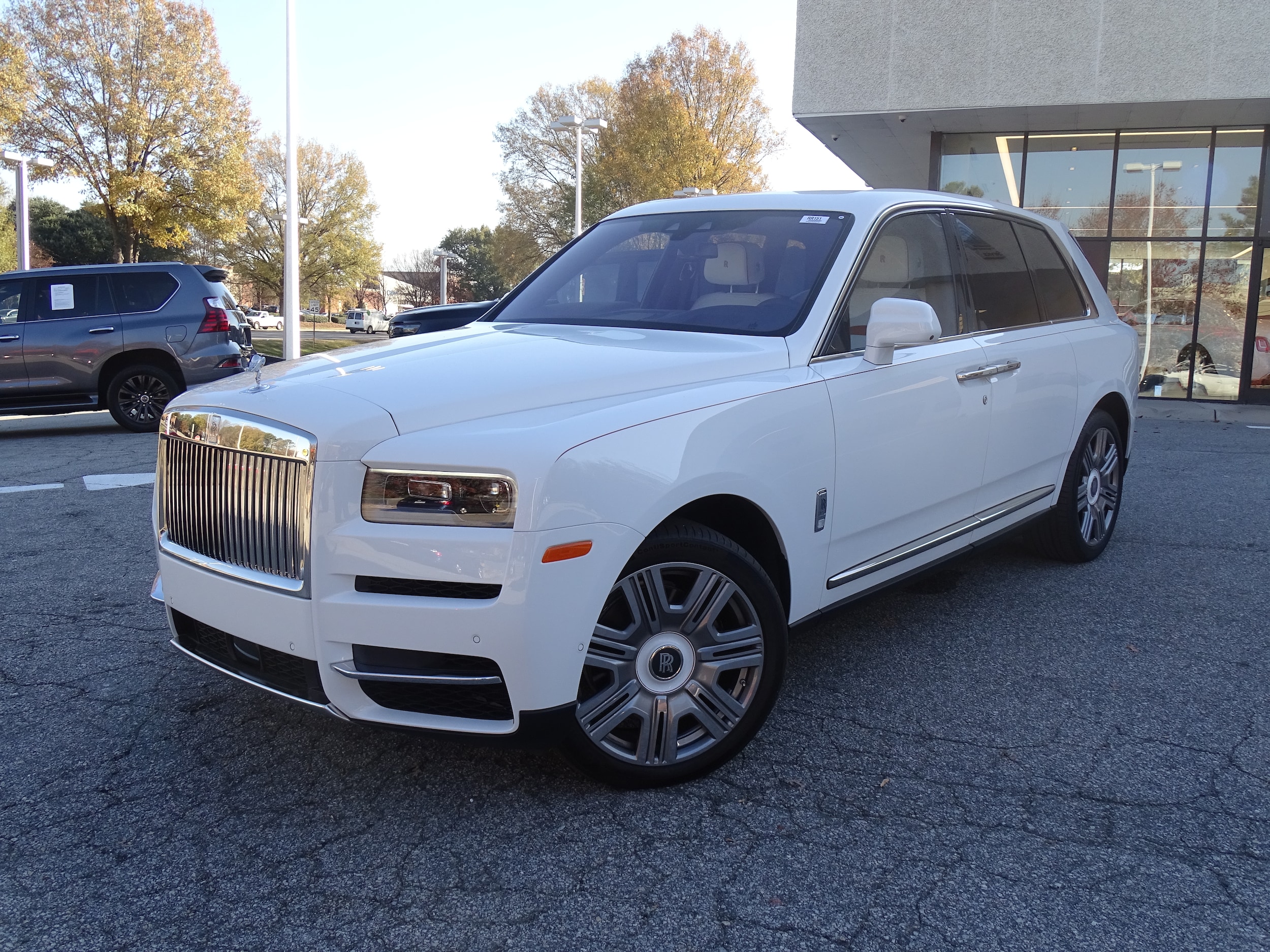 2023 Rolls-Royce Cullinan Base