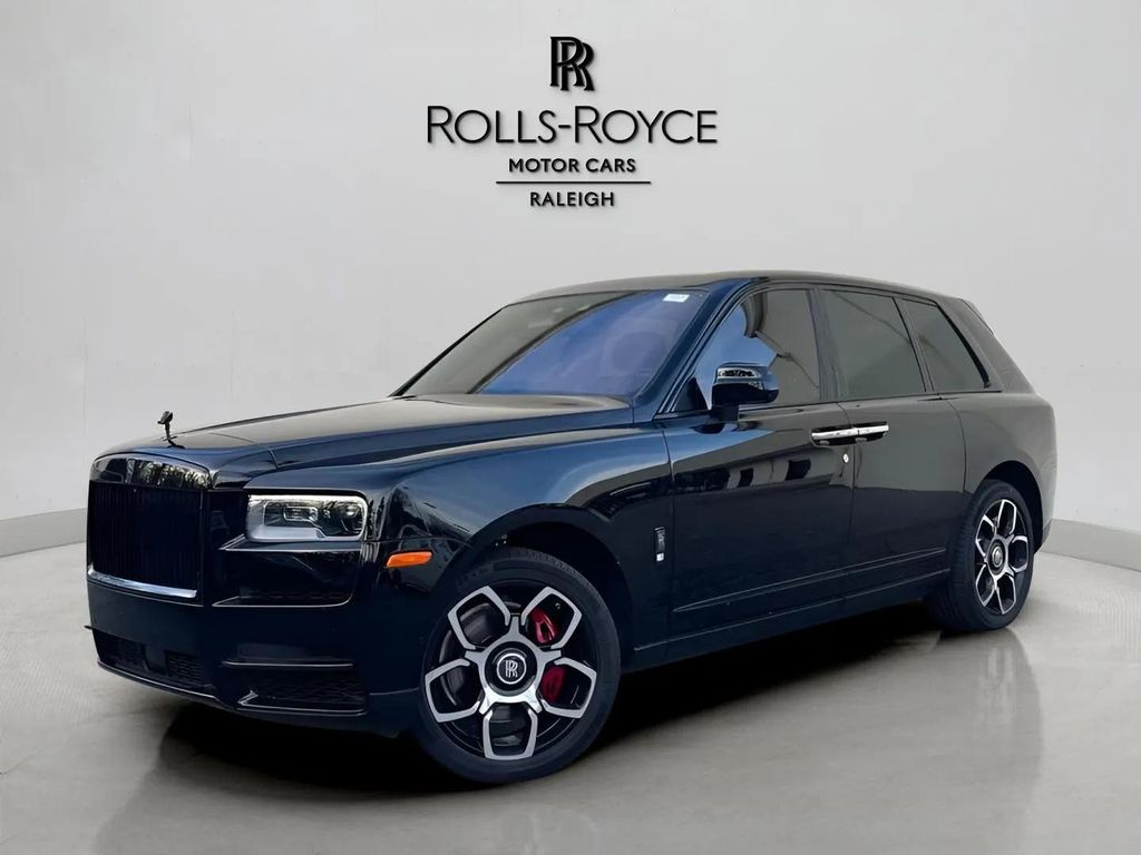 2022 Rolls-Royce Cullinan Black Badge's photo