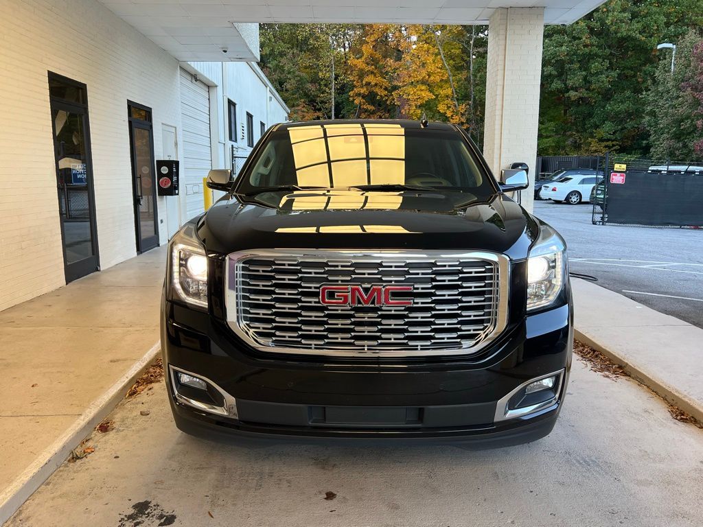2018 Gmc Yukon Denali photo 2